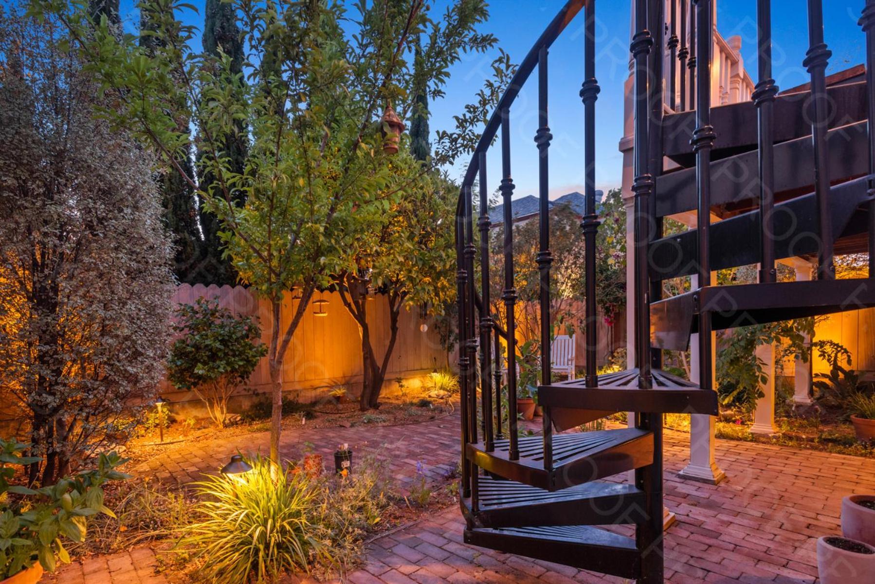 Garden Level Flat In 1885 Queen Anne Victorian Cottage In Alameda Exteriör bild